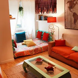 nesha-guesthouse-lisbon.hotels-lisbon-portugal.com/