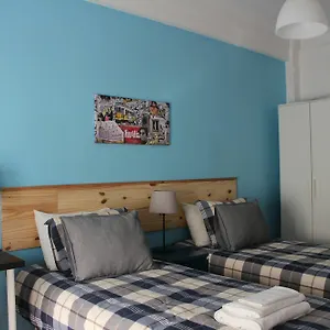tripgeo-guesthouse.hotels-lisbon-portugal.com/